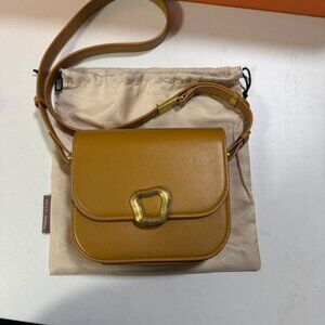 Songmont Medium Reset Tofu Bag